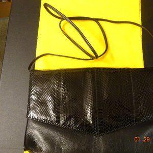 TJW Shoulder Purse